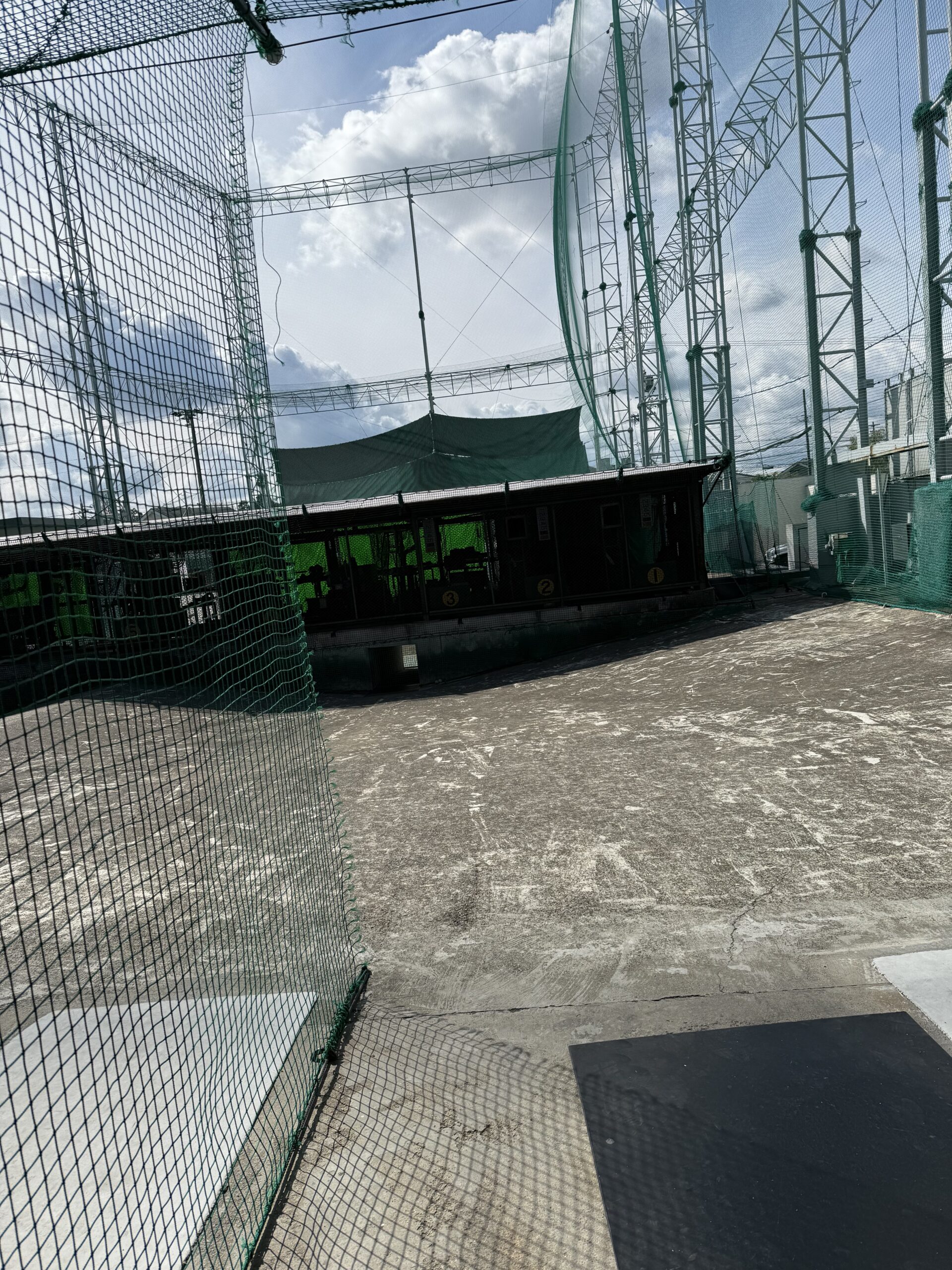 バッティングセンターで筋肉痛になりました