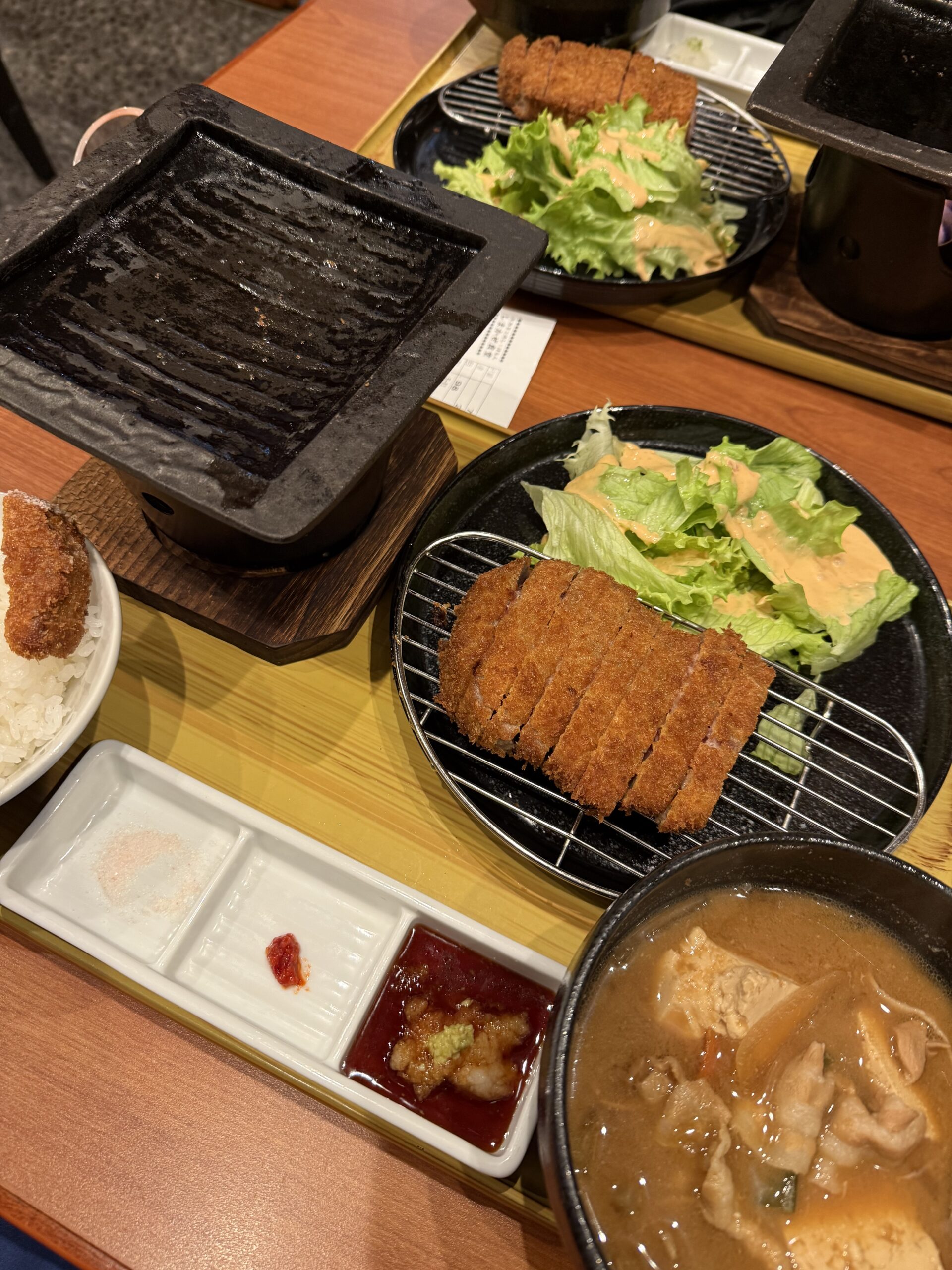 こんな「牛カツ」初めて食べました　　「しまかぜ食堂」