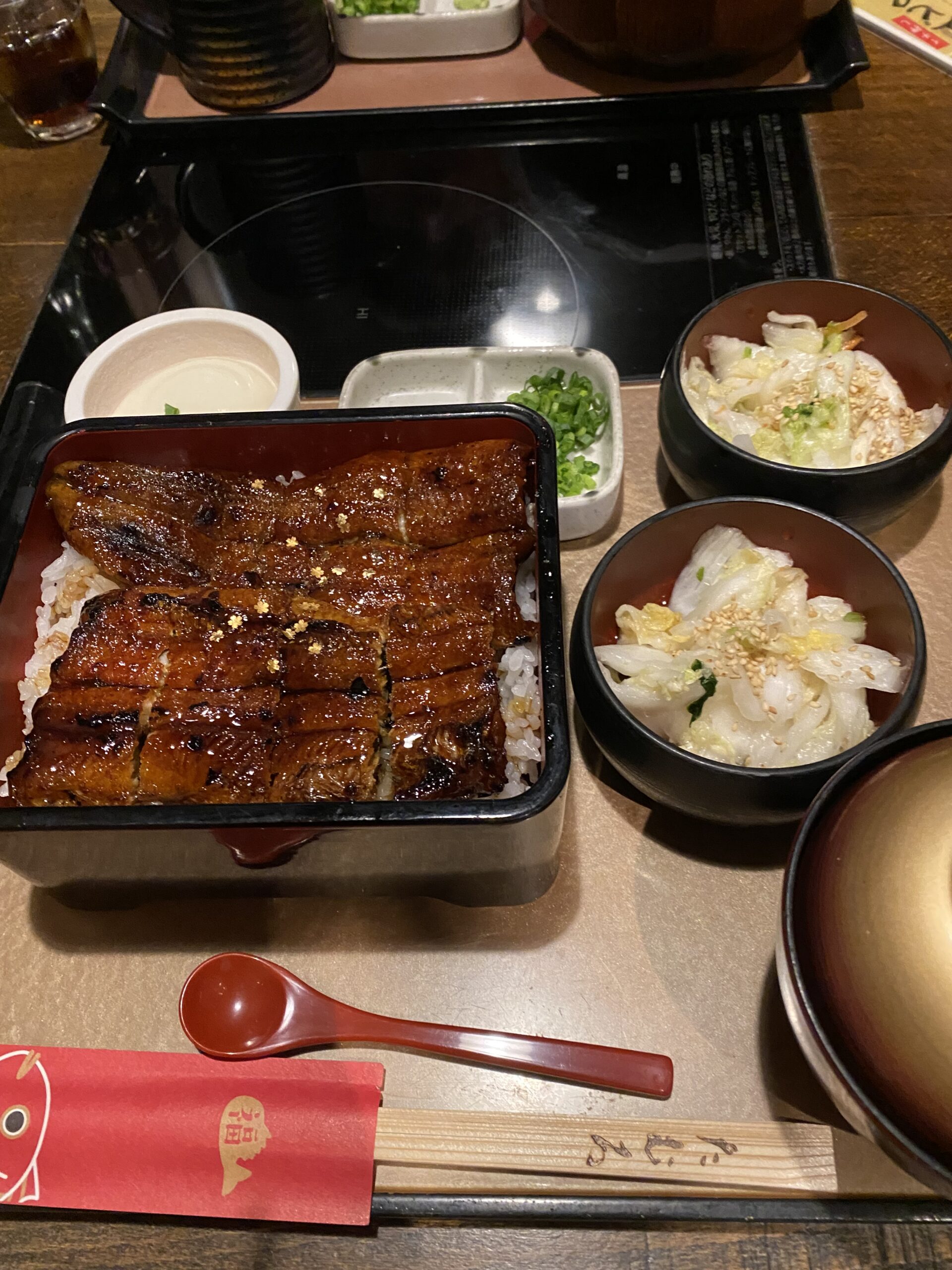 久しぶりに「うな重」を食べました。